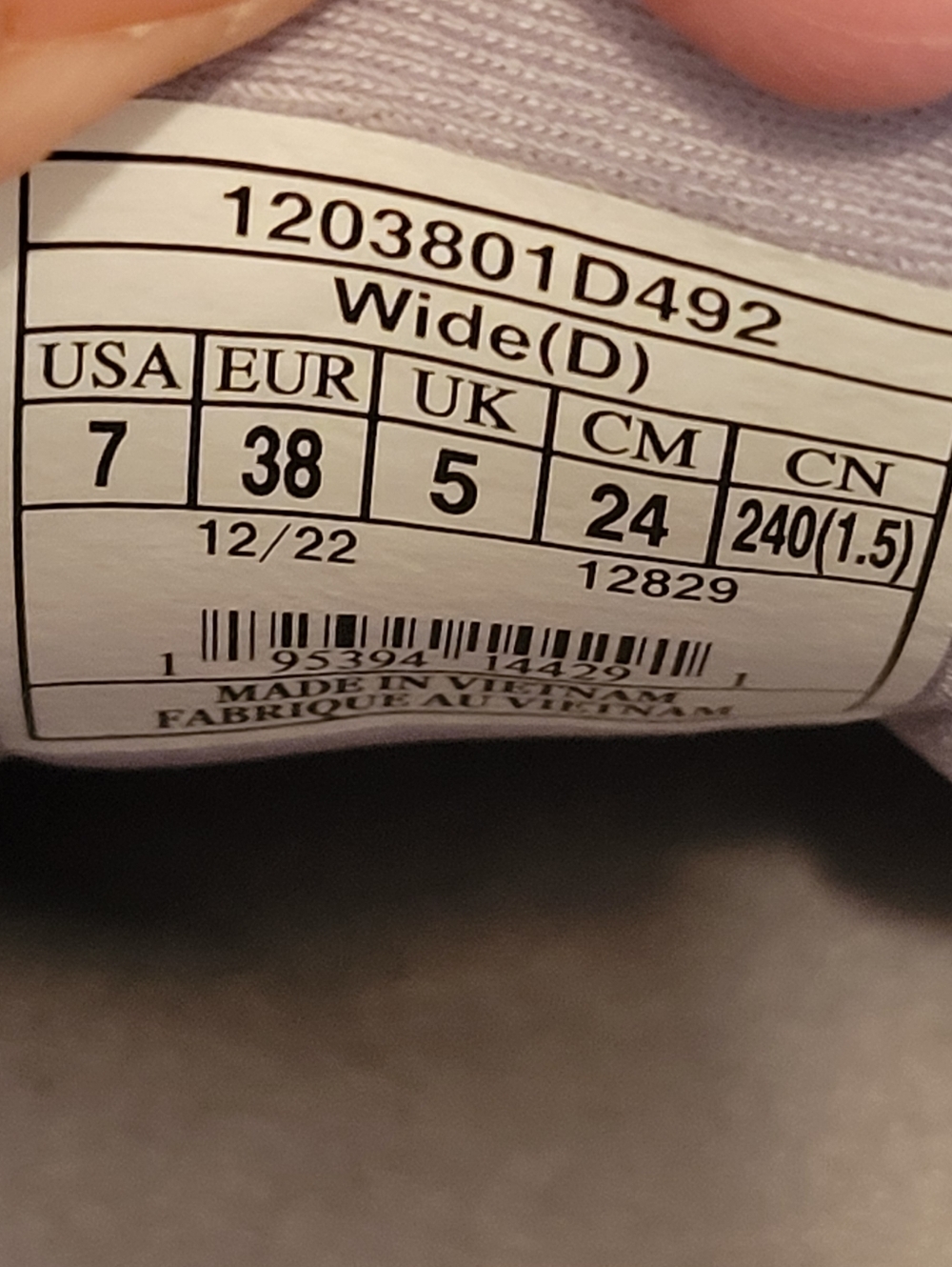 Brooks Ghost 15 Running Shoes Women’s Size 7 Wide D Cream Purple Pink Athletic - Picture 9 of 12
